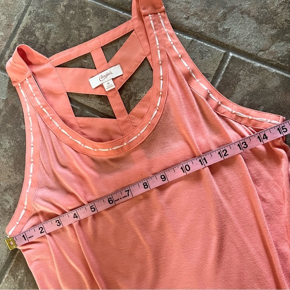 ⭐️BOGO FREE⭐️ Cute Tank with cutout back - Picture 4 of 9